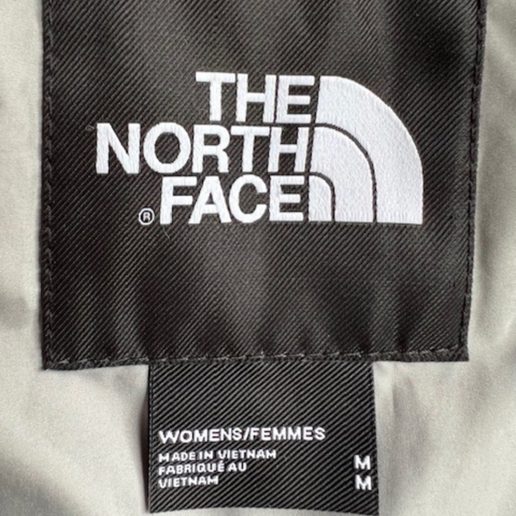 The North Face Silver Aconcagua Hooded Jacket - Picture 5 of 11